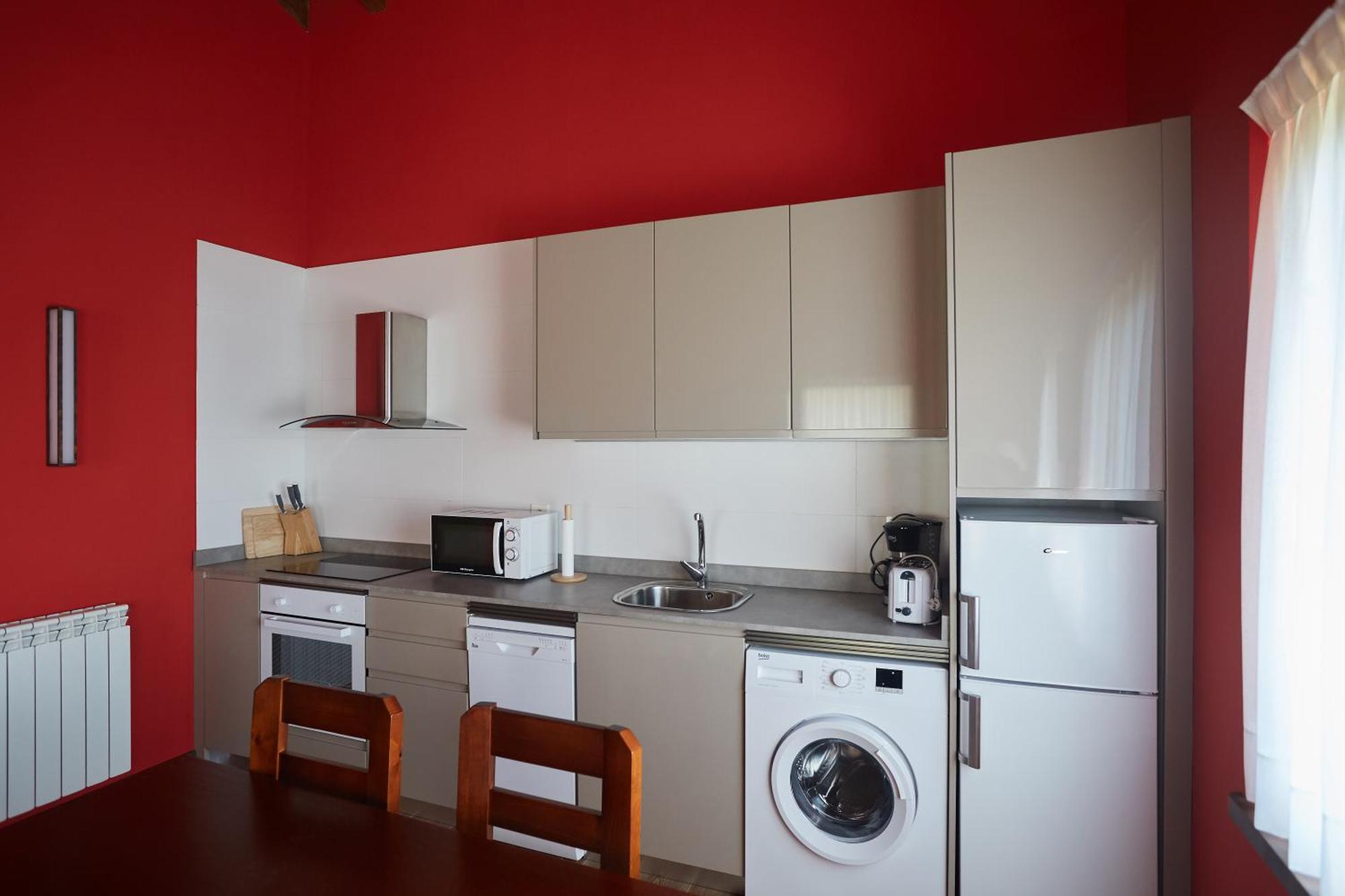 Apartamentos Rurales Casa La Piedra Collía 外观 照片
